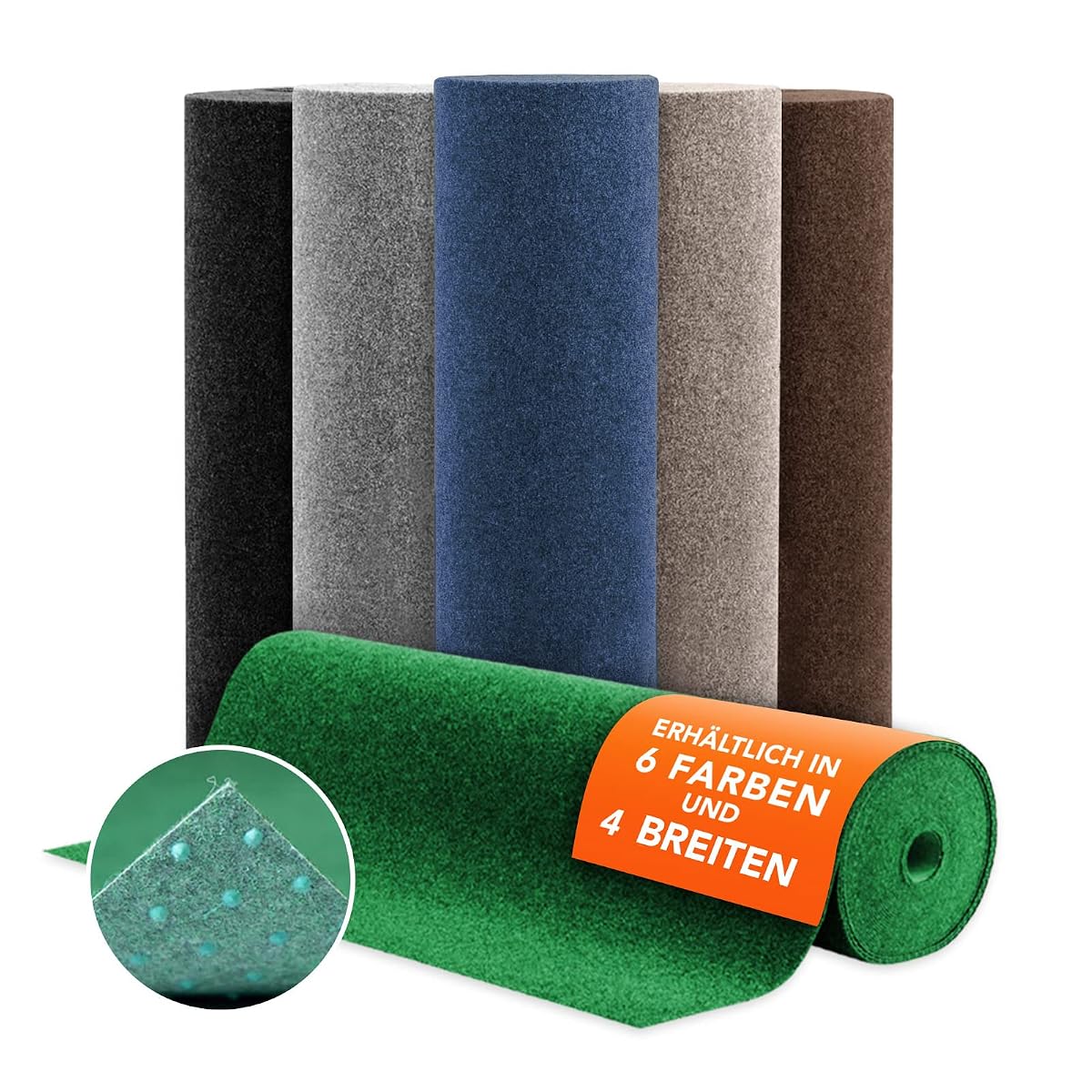 Tapis de gazon vert Casa pura posé sur un balcon en bois après la pluie